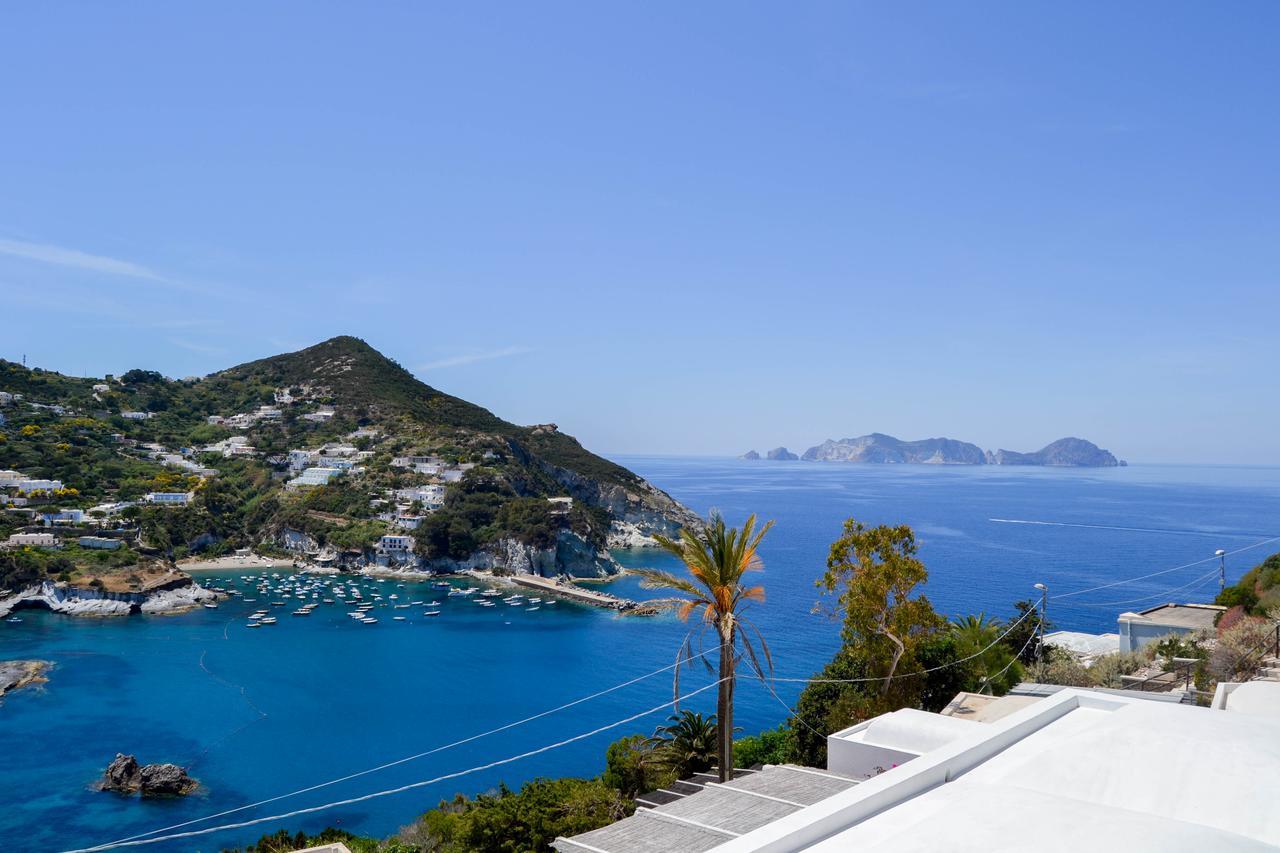 Maridea Casa Vacanza- Le Alcove Sul Mare Suites Ponza Exterior photo